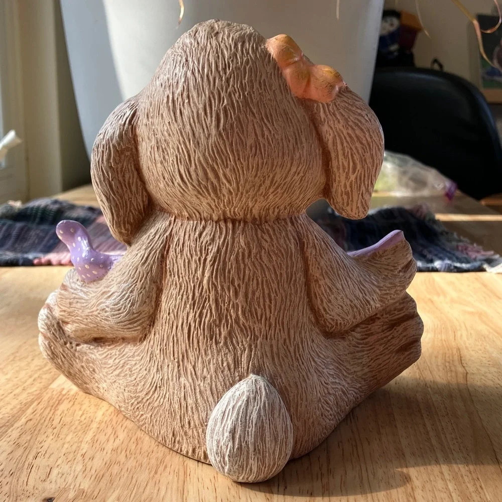 CERAMIC BUNNY DECORATIONS HAND-PAINTED. EXCELLENT CONDITION